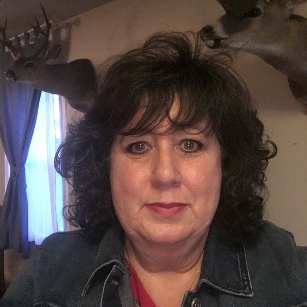 Meet your Posher, Janyce